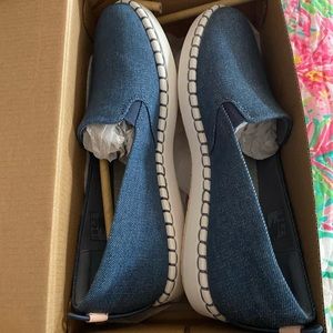 Clarks slip glow step size 7